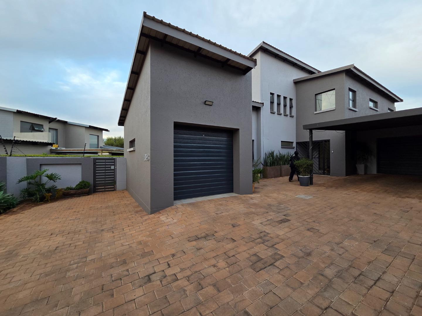 4 Bedroom House for Sale - Gauteng
